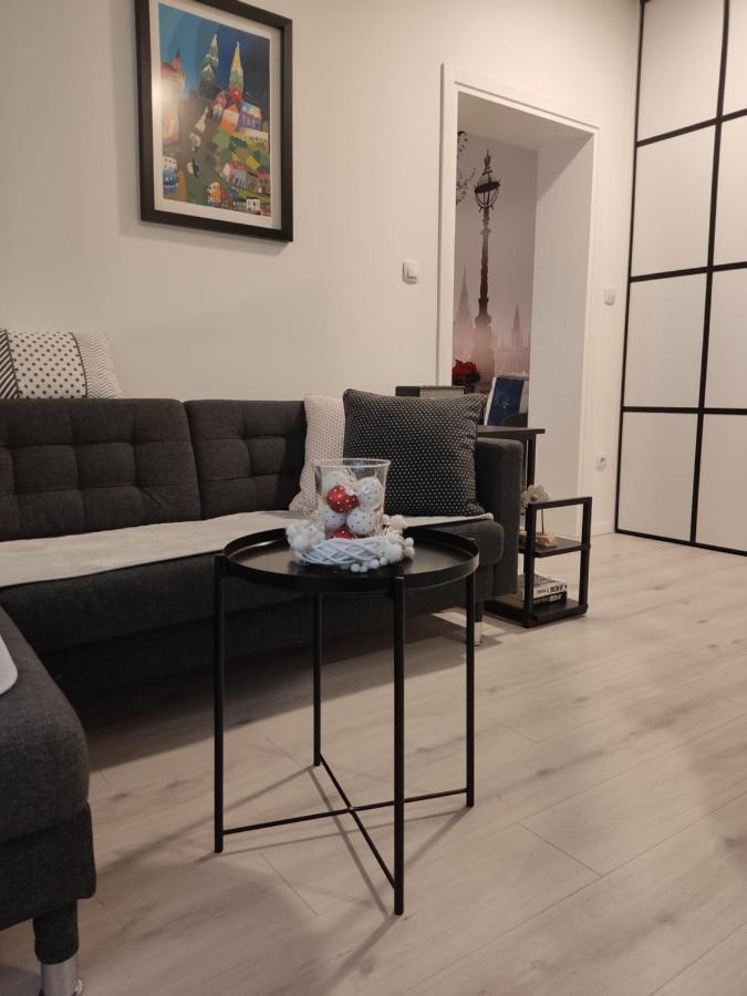 Appartement Petit Coco à Zagreb Extérieur photo